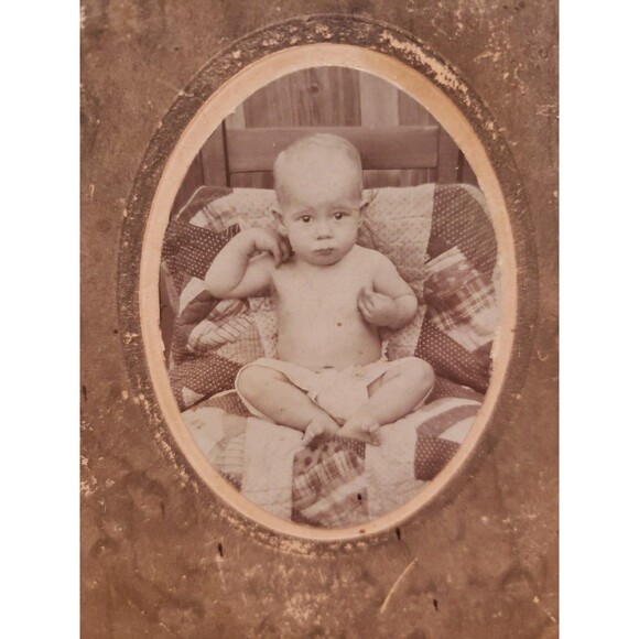 Antique Photo Cabinet Card Baby Wearing Diaper on Quilt c1880s Hands Near Head - Picture 6 of 11